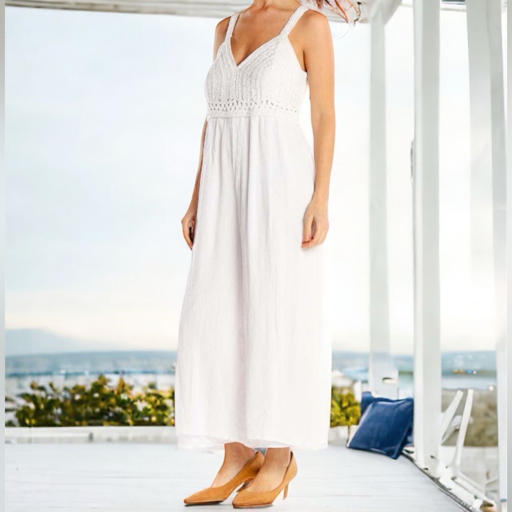 JAPNA NWT WHITE CROCHET BUST BOHEMIAN JUMPSUIT CROPPED STRETCH SMOCKED BACK XS - Picture 2 of 7